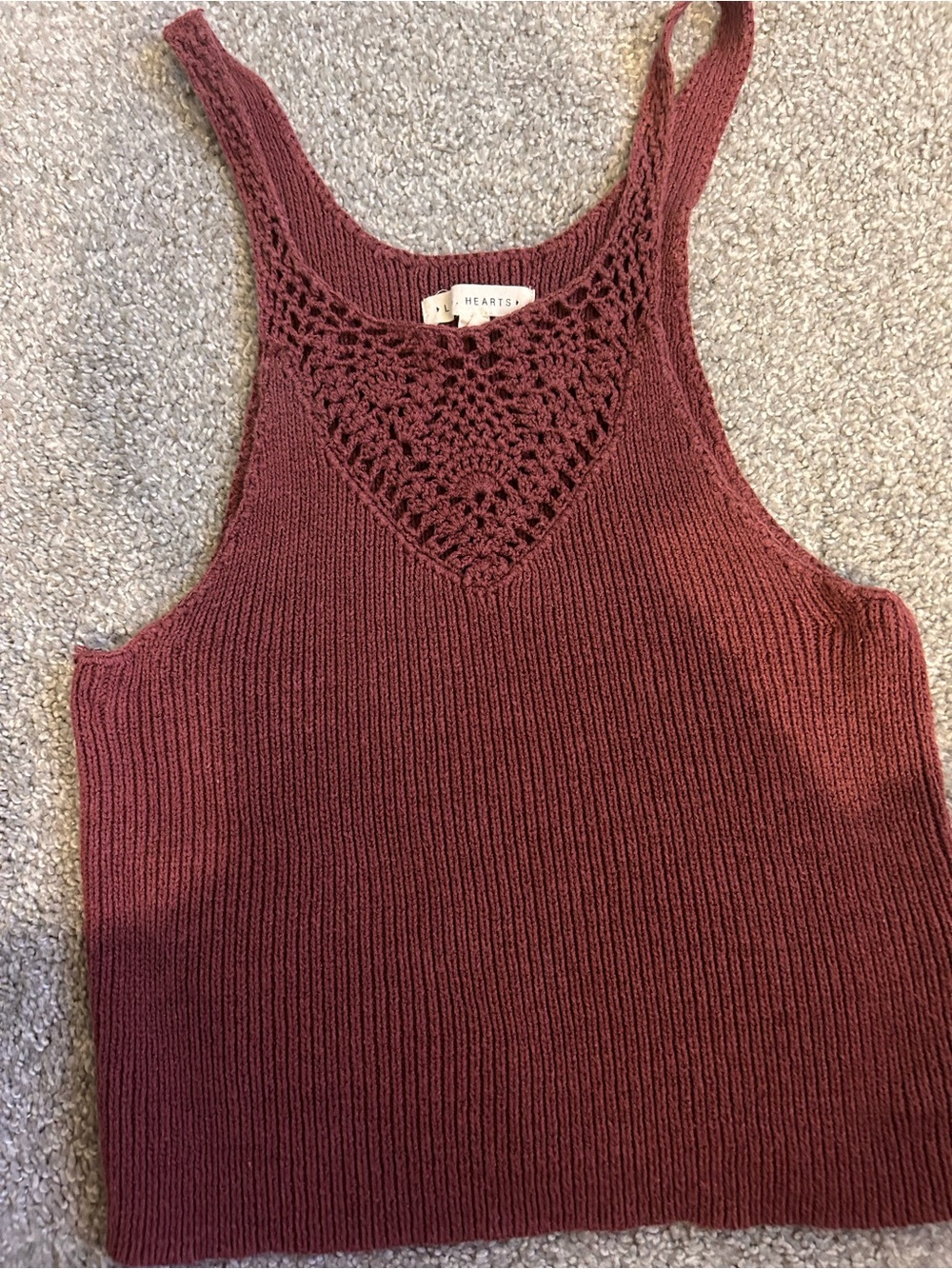 La Hearts Crochet V-Neck Knit Tank - Burgundy